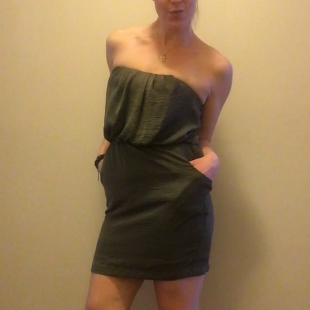 City Imperial - Strapless with Pockets!